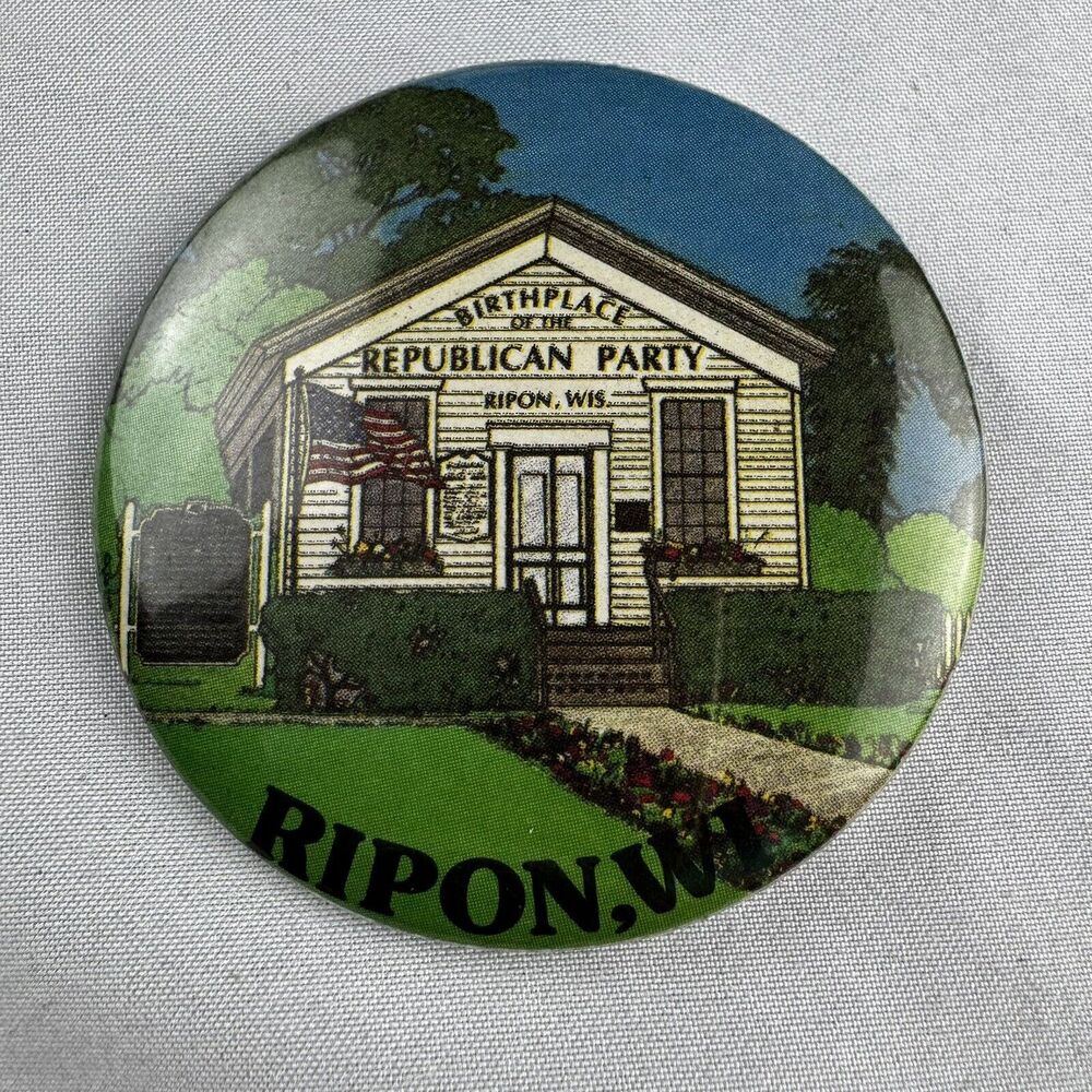 Ripon Wisconsin Republican Party Birthplace Pin Button Vintage Landmark Building